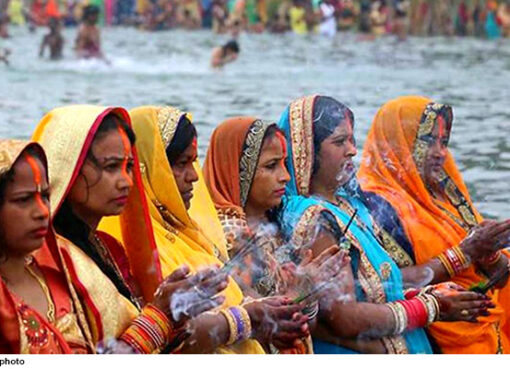 Chhath Puja 2025: जानिए छठ पूजा का महत्व, शुभ मुहूर्त, और सूर्याेदय-सूर्यास्त का समय
