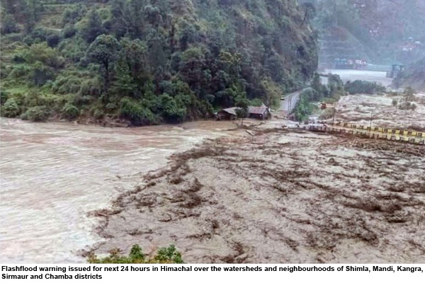 Himachal weather alert: भारी बारिश के बाद हिमाचल के 10 जिलों में IMD ने जारी किया रेड अलर्ट